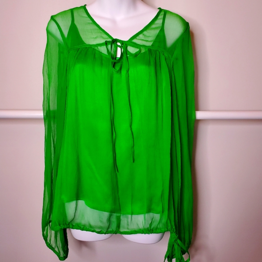 Storee 100% silk top and cami